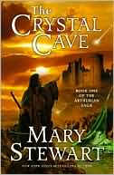 Mary Stewart: Crystal Cave (Arthurian Saga Series #1)