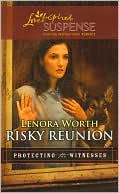 Lenora Worth: Risky Reunion (Love Inspired Suspense Series)