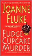 Joanne Fluke: Fudge Cupcake Murder (Hannah Swensen Series #5)