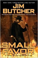 Book cover image of Small Favor (Dresden Files Series #10) by Jim Butcher
