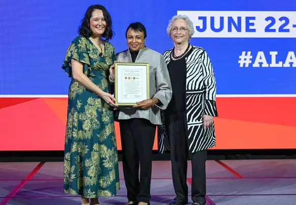 ALA Professional Recognition Awards 2023 Howard Award winner Carla Hayden with ALA President Pelayo-Lozada